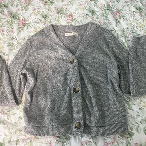 Soft Textured Knit Cardigan - M